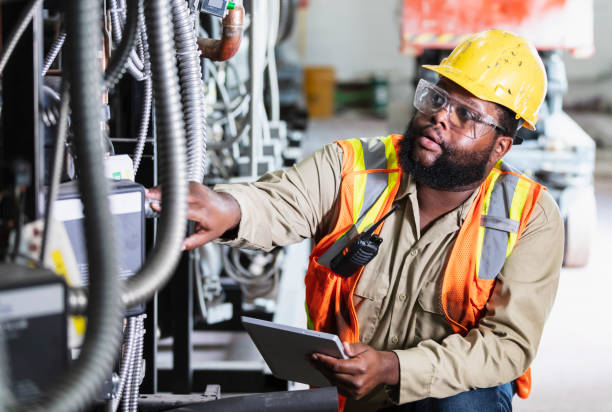Best Local Electrician Companies  in Wellsville, OH